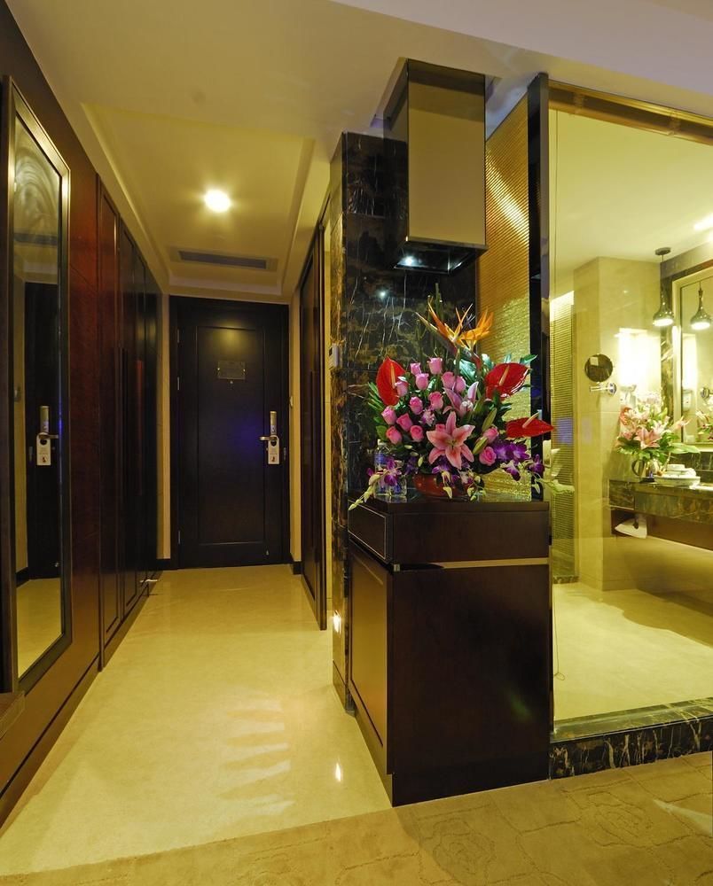 Boya Holiday Hotel Гуанджоу Екстериор снимка